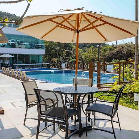 בומבינאס Varandas Do Atlantico - Apartamento Em Condominio Pe Na Areia מראה חיצוני תמונה