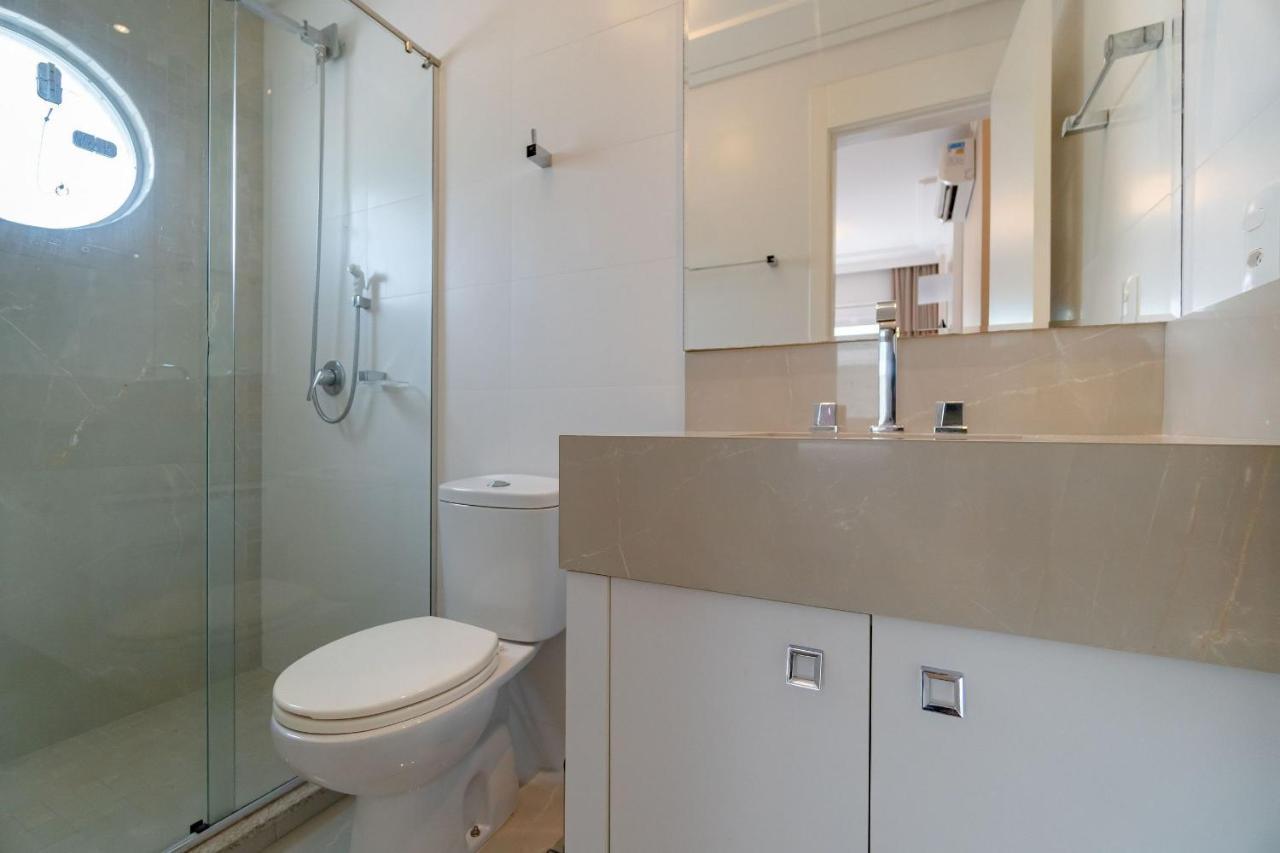 בומבינאס Varandas Do Atlantico - Apartamento Em Condominio Pe Na Areia מראה חיצוני תמונה