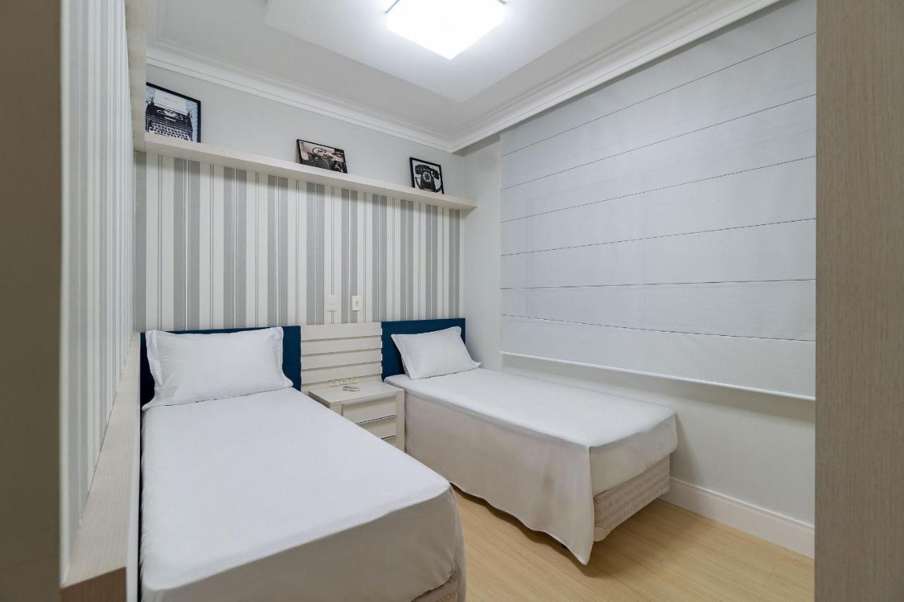 בומבינאס Varandas Do Atlantico - Apartamento Em Condominio Pe Na Areia מראה חיצוני תמונה